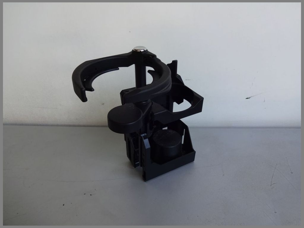 W208 best sale cup holder