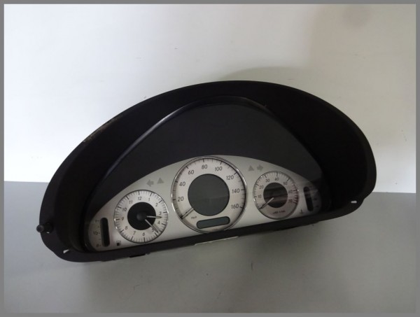 Mercedes Benz MB W209 speedometer instrument cluster 2095409611 VDO 110.080.291/010