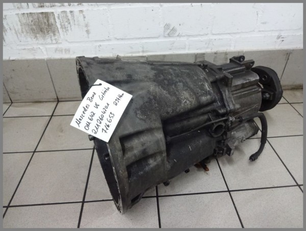 Mercedes W211 OM642 V6 CDI manual 716653 234tkm 6 speed gear 2112604201