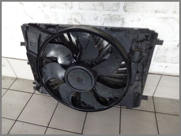 Mercedes W212 W204 fan motor fan cowl Electric Fan 2045000393 original