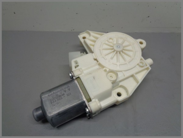 Mercedes W176 Fensterhebermotor elektrisch Vorne Links 2469065100 Original