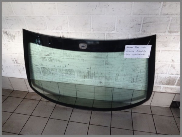 Mercedes Benz W203 Limousine Heckscheibe Scheibe 2036700580 Hinten Original