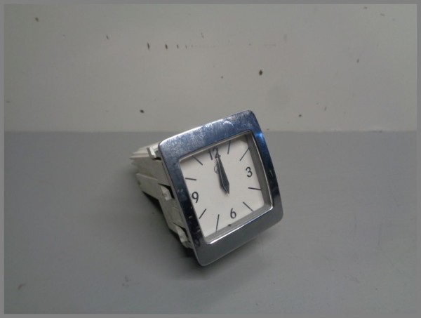 Mercedes W212 W218 clock center console analogue 2188270070 original
