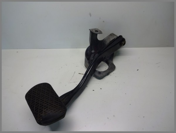 Mercedes Benz MB W211 E-Class Brake Pedal 2112900719 Original