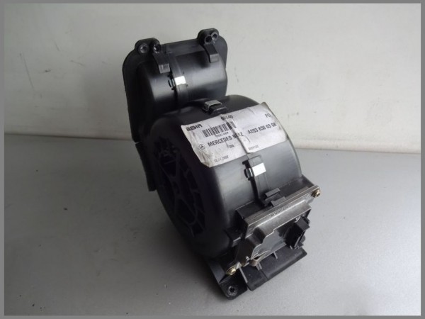 Mercedes Benz W203 C-Klasse Lüftermotor Gebläse Motor Heizung hinten 2038300308