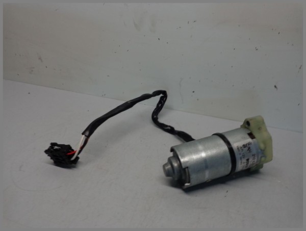 Mercedes Benz W210 W208 Stellmotor Sitzmotor Sitzverstellung 2108200208 Original