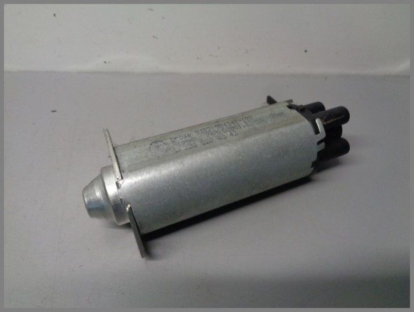 Mercedes Benz MB W220 Stellmotor Elektromotor Sitz Vorne LINKS BOSCH 2208204342