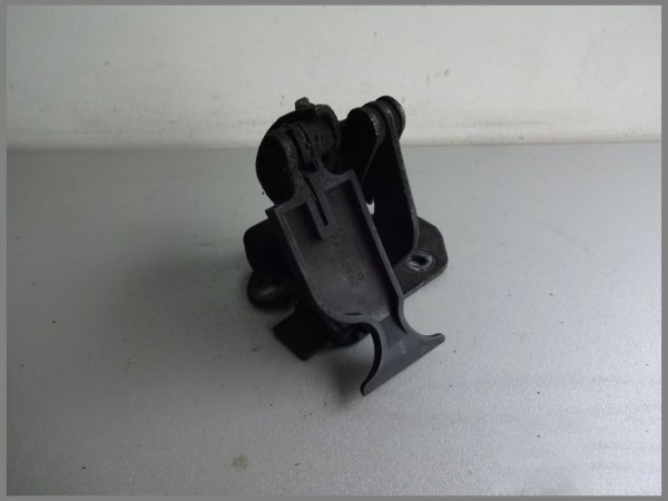 Mercedes Benz MB W203 Fender Hook Bonnet Lock 2038870327 Bonnet