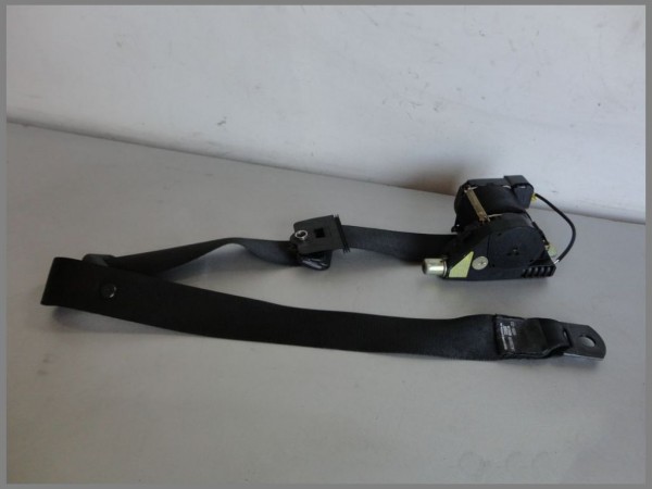 Mercedes Benz MB W163 ML ML320 Anschnallgurt Gurt Vorne RECHTS 1638601485