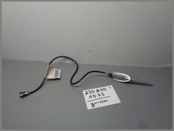 Mercedes R230 SL Antenne Hinten Seitenteil 2308201075 744 Silber -gebrochen- Bastler