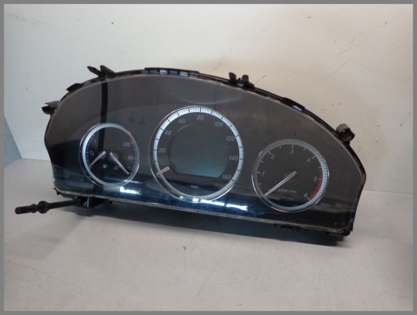 Mercedes Benz W204 C-Klasse Tacho Kombiinstrument 2045404848 Original MPH RHD