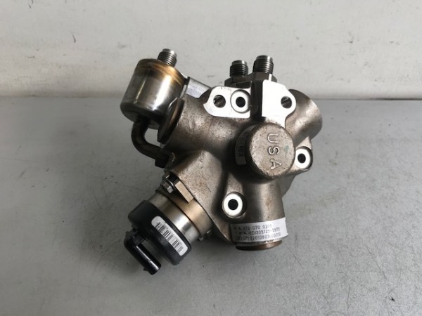 Mercedes Benz MB W211 C219 320 CGI OM272 High pressure pump Petrol engine 2720700201