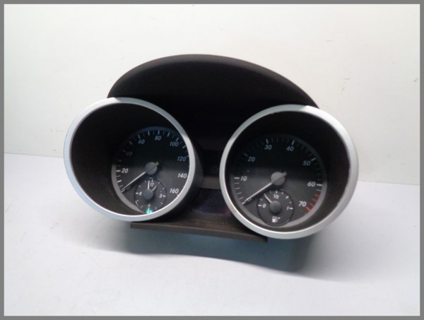 Mercedes MB R171 SLK speedometer cluster 1715401747 VDO 110.080.113/018 MPH RHD