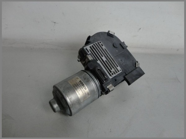 Mercedes Benz MB W211 E-Klasse Wischermotor Vorne 2118200442 Bosch 0390241801