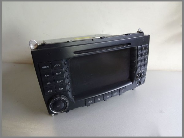Mercedes Benz W209 Comand Navigationssystem BE6099 DVD NTG2 2098203089 Original