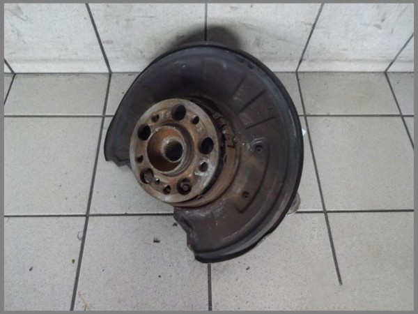 Mercedes W204 W207 wheel hub wheel carrier rear RIGHT 2043500441 steering knuckle