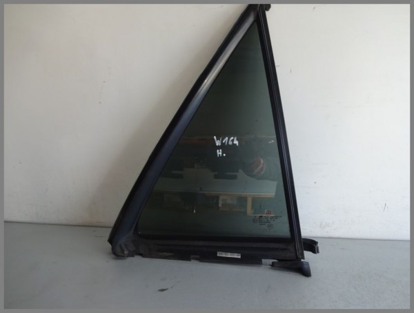 Mercedes Benz MB W164 ML Triangular Disc Side Window Rear Right 1647302655